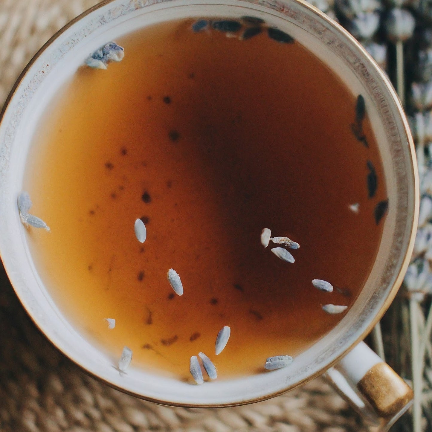 Té negro y Lavanda 16 oz